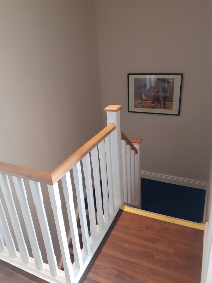 Ensuite At The Foot Of Dublin Mountains Exterior photo